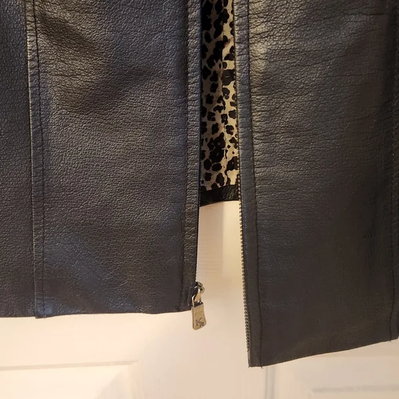 Womens Black Leather Jacket - Picture 6 of 11